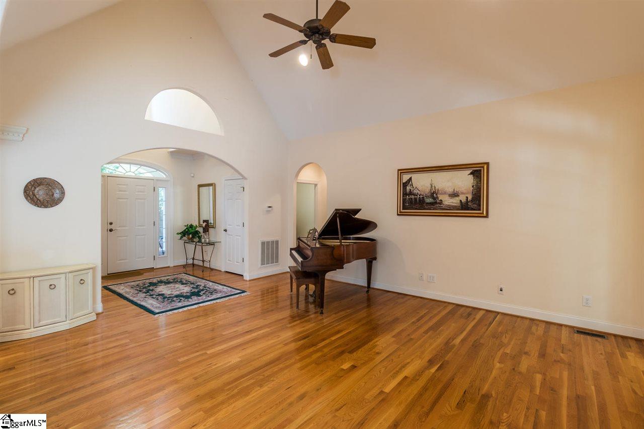 128 Greybridge Road Pelzer, SC 29669 - Photo 4 of 36