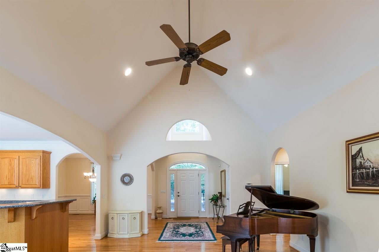 128 Greybridge Road Pelzer, SC 29669 - Photo 5 of 36