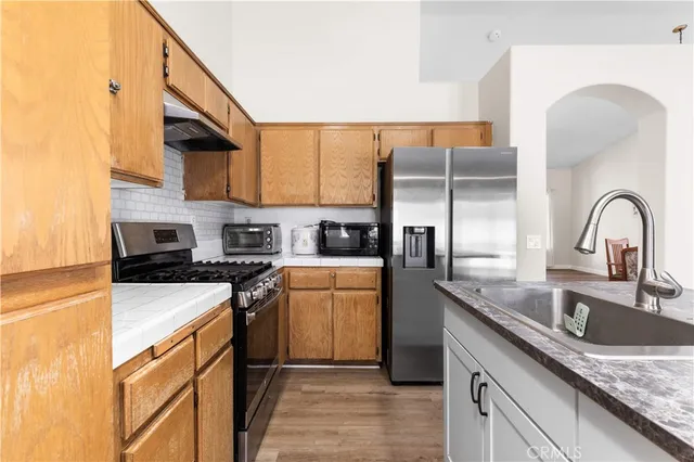 $729,900 | 10945 Trenmar Lane, Bloomington, CA 92316