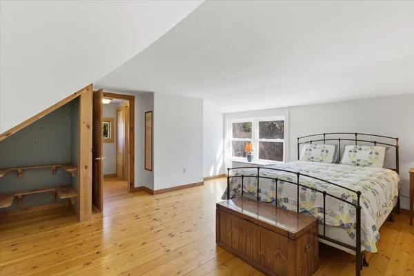 $395,000 | 1768 Barnumville Road, Manchester, VT 05255