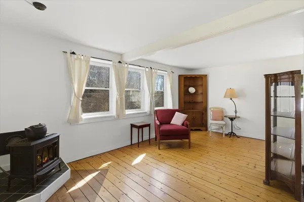 $395,000 | 1768 Barnumville Road, Manchester, VT 05255