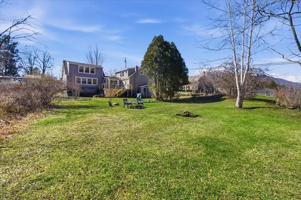$395,000 | 1768 Barnumville Road, Manchester, VT 05255