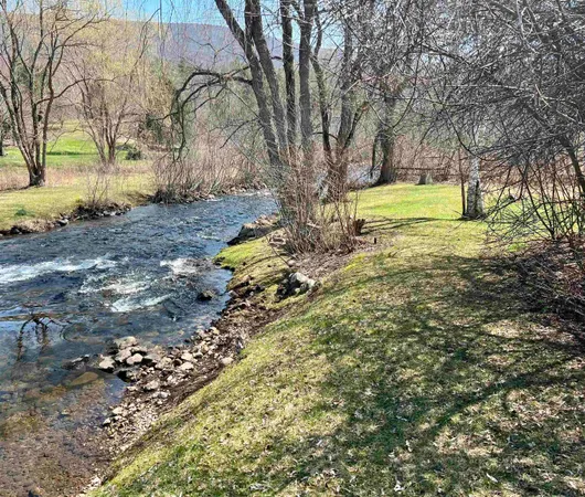 $395,000 | 1768 Barnumville Road, Manchester, VT 05255