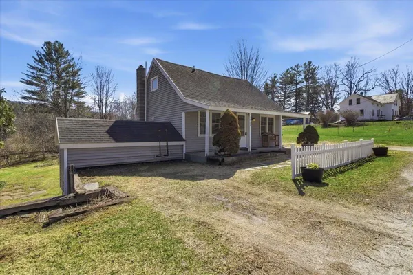 $395,000 | 1768 Barnumville Road, Manchester, VT 05255