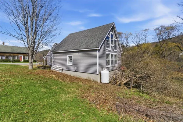 $395,000 | 1768 Barnumville Road, Manchester, VT 05255