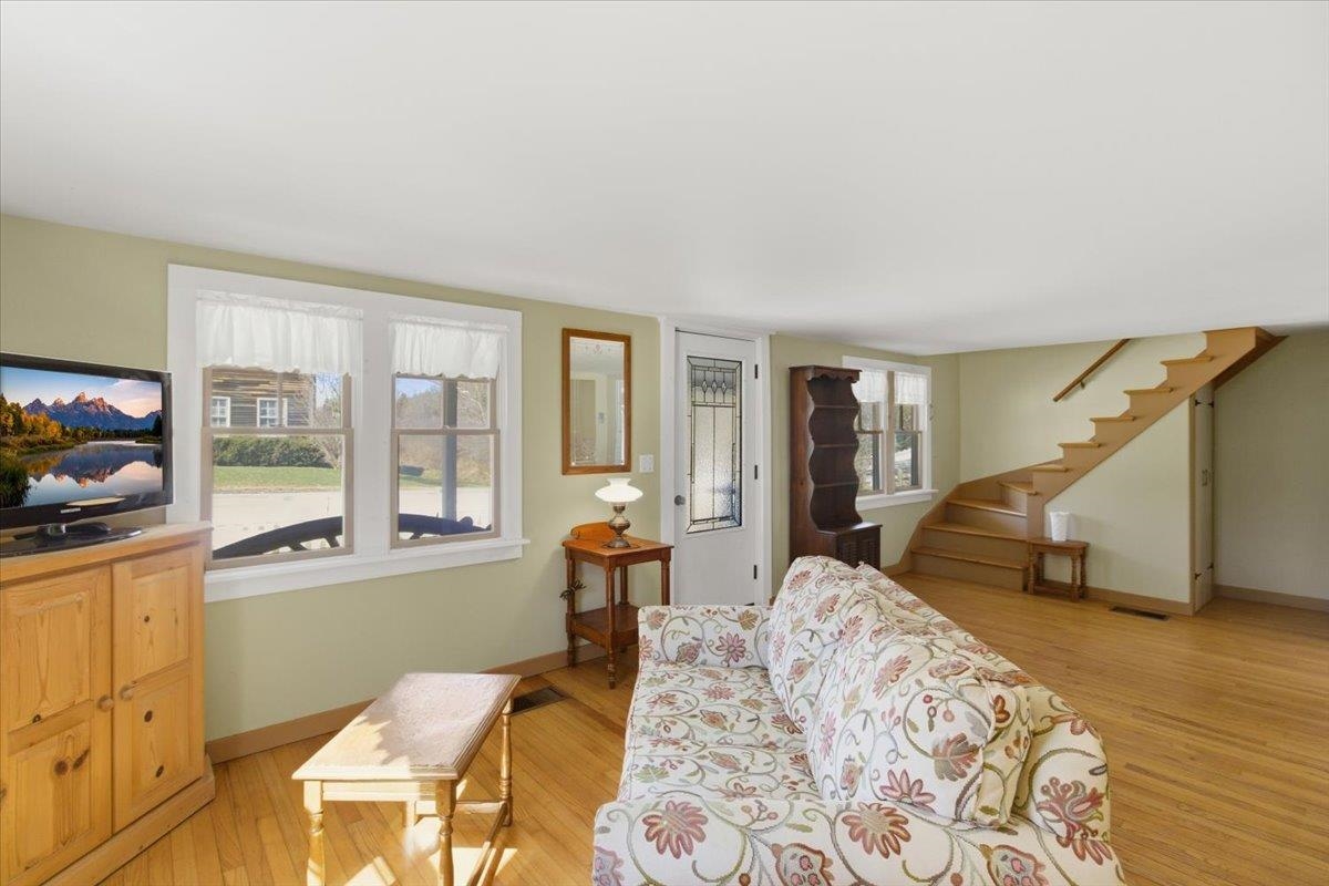 1768 Barnumville Road Manchester, VT 05255 - Photo 6 of 36