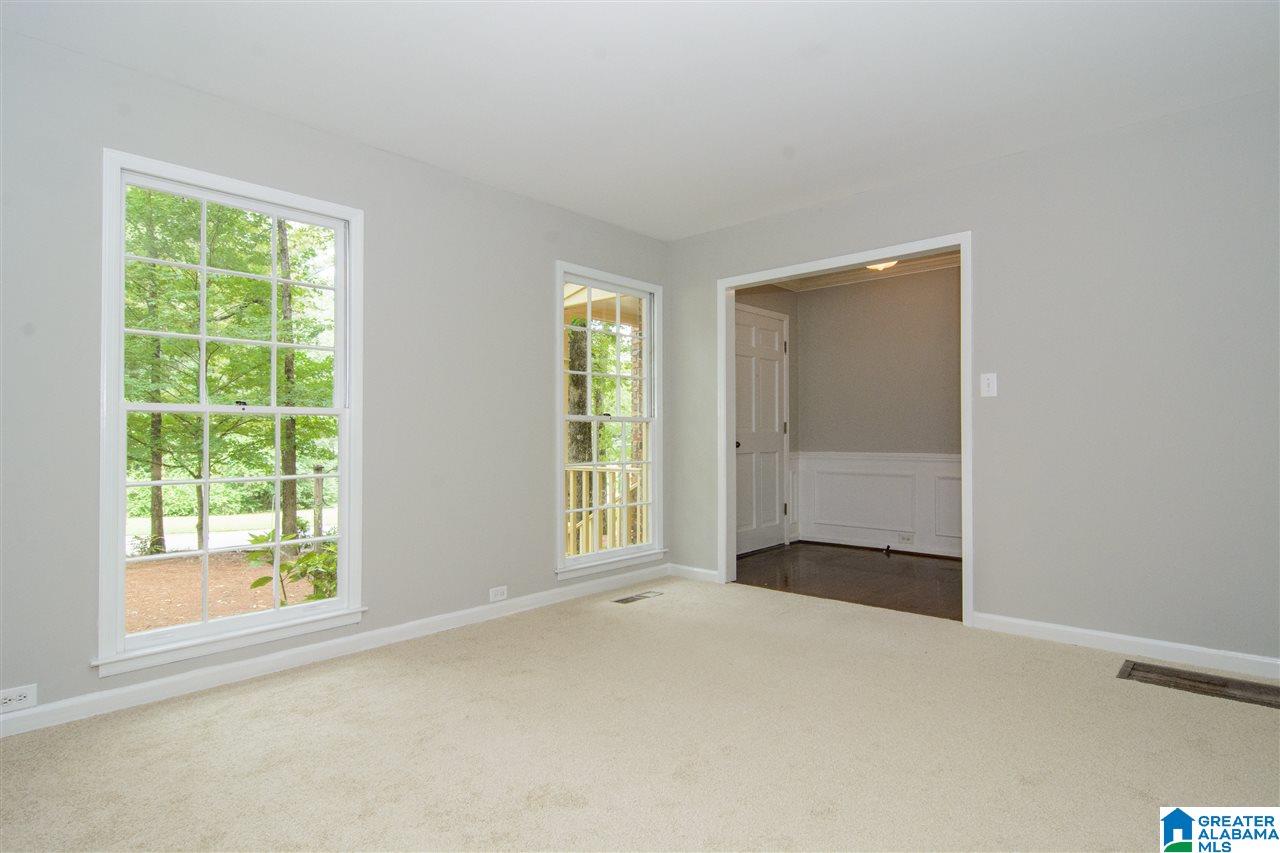 6525 Quail Run Drive Pelham, AL 35124 - Photo 6 of 37