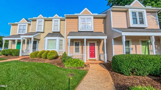 $225,000 | 1446 Cimarron Parkway, Unit 64, Wake Forest, NC 27587