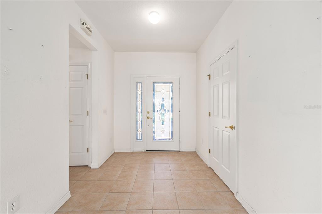 9210 Southeast 118th Loop Summerfield, FL 34491 - Photo 8 of 56