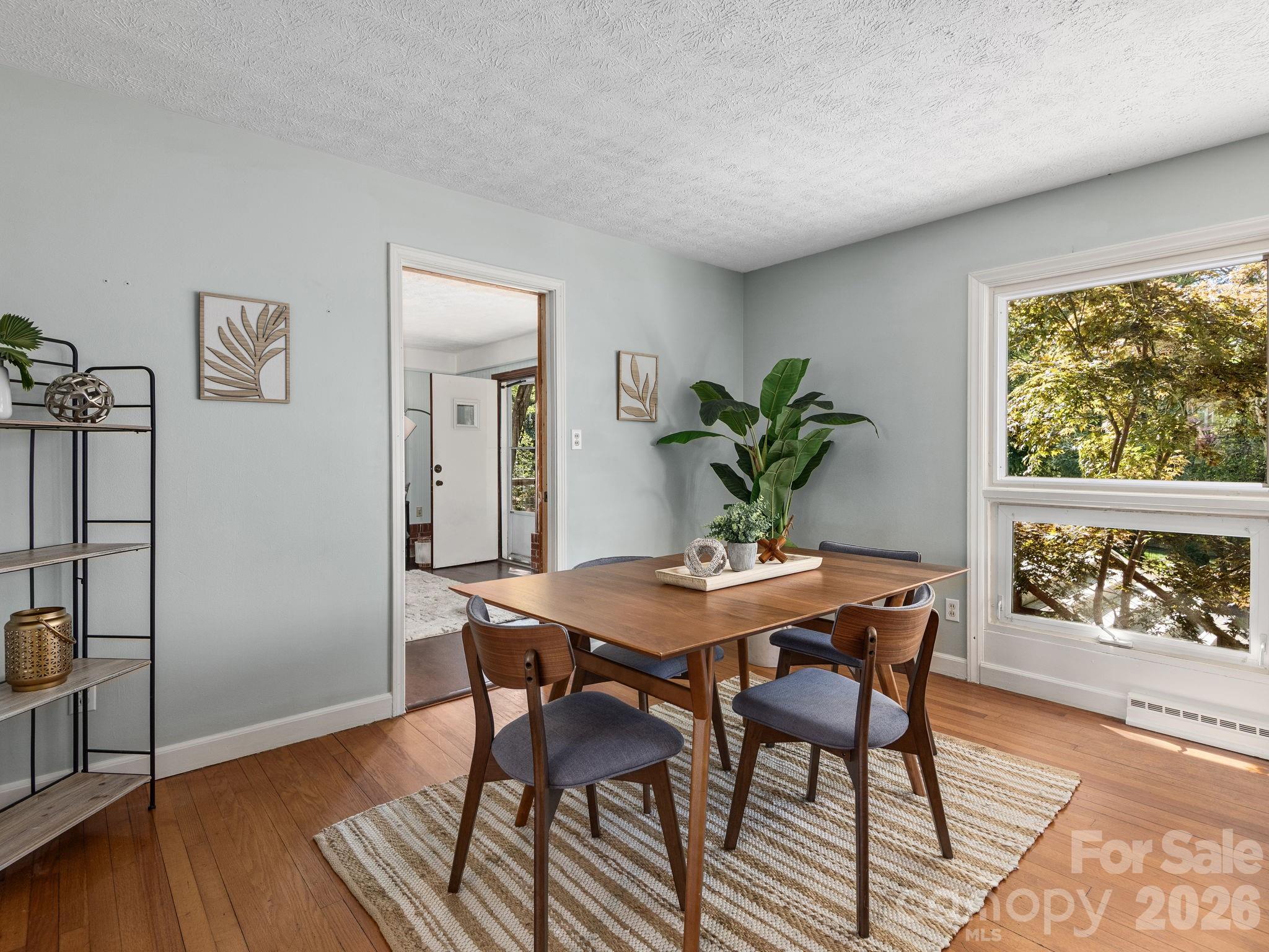 8 Fernlawn Road Asheville, NC 28805 - Photo 6 of 40 Gallery Image 6