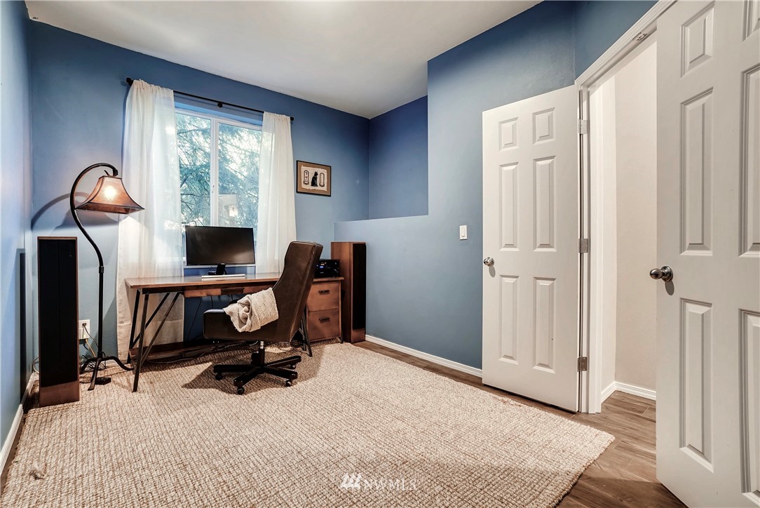 207 170th Street Southeast Bothell, WA 98012 - Photo 20 of 25