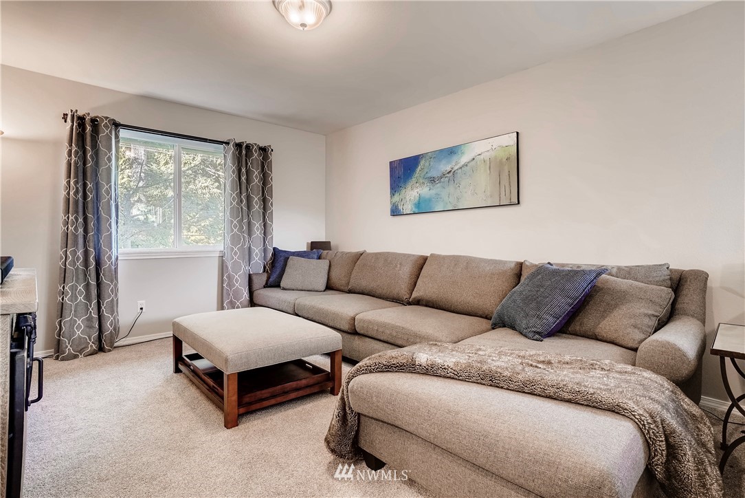 207 170th Street Southeast Bothell, WA 98012 - Photo 22 of 25
