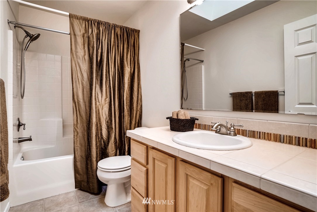207 170th Street Southeast Bothell, WA 98012 - Photo 23 of 25