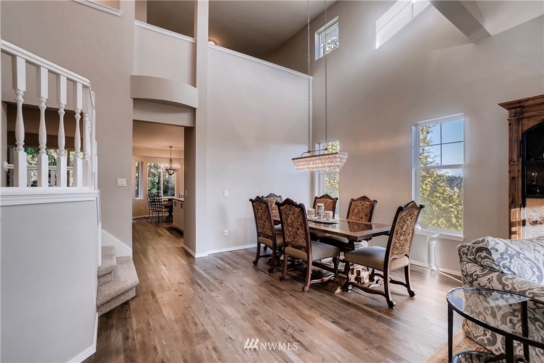 207 170th Street Southeast Bothell, WA 98012 - Photo 4 of 25