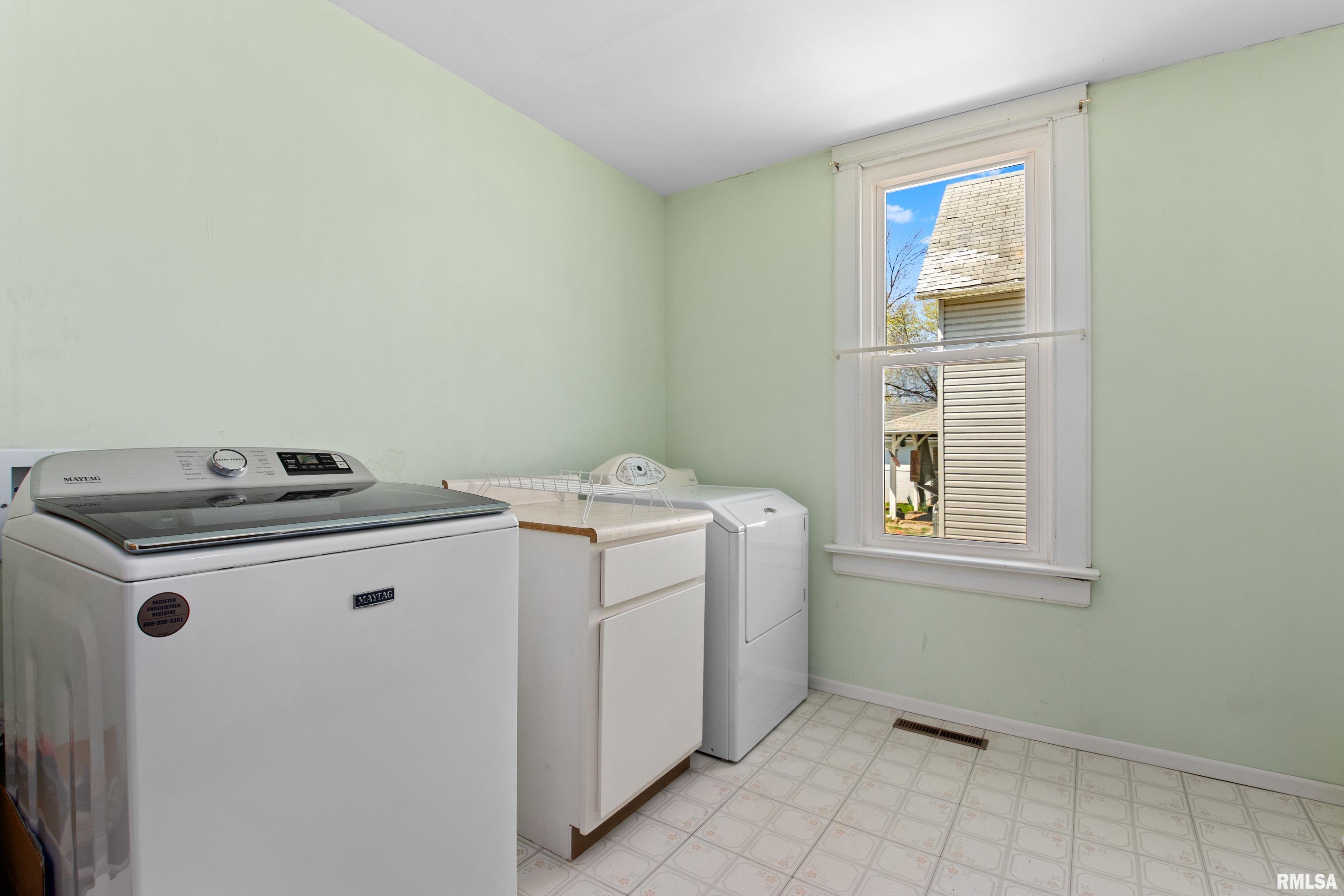 320 State Street Pekin, IL 61554 - Photo 21 of 32