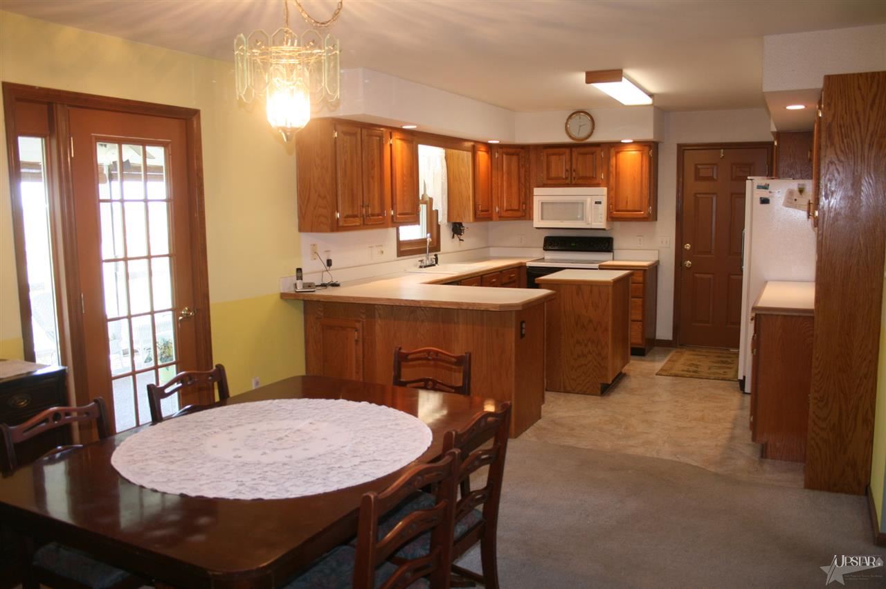 17310 Brunson Road Hoagland, IN 46745 - Photo 7 of 21