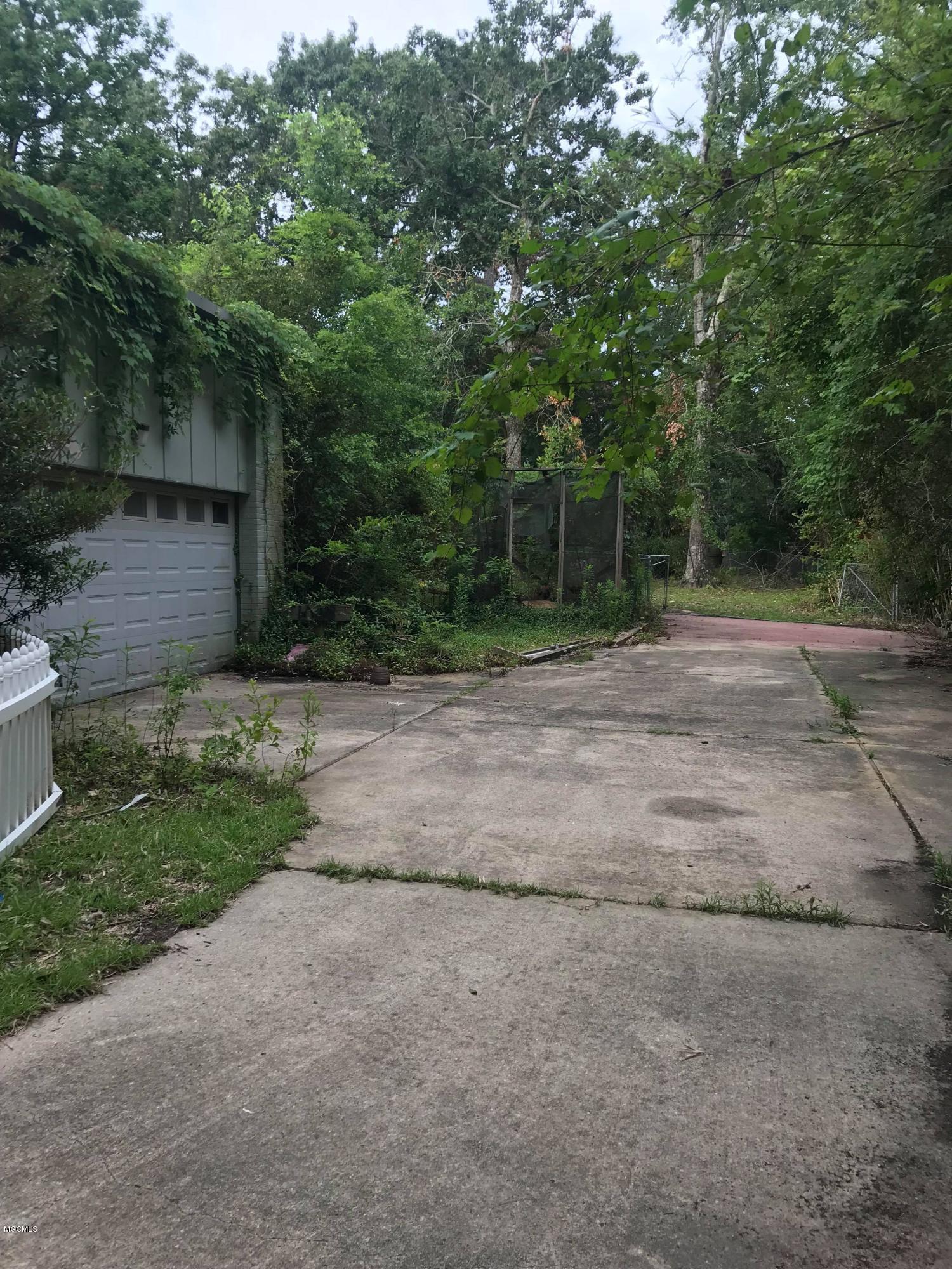 6201 Ridge Road Ocean Springs, MS 39564 - Photo 15 of 15 33424543_10160368743290704_7823307569891