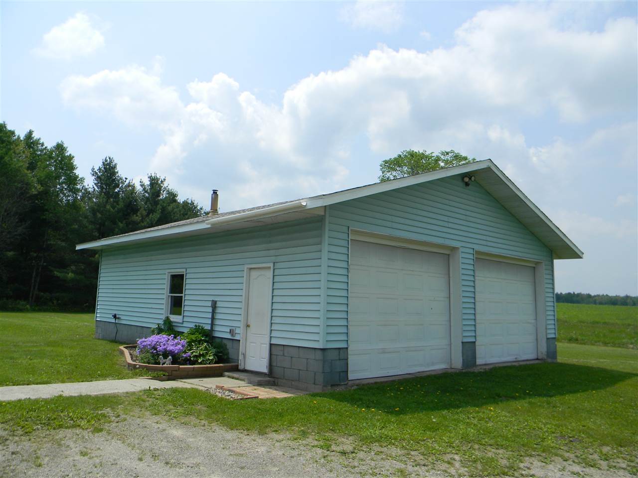 3220 East Sage Lake Road Lupton, MI 48635 - Photo 3 of 27 1800614-2.JPG