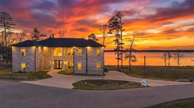 $1,995,000 | 145 County Road, Pittsburg, TX 75686