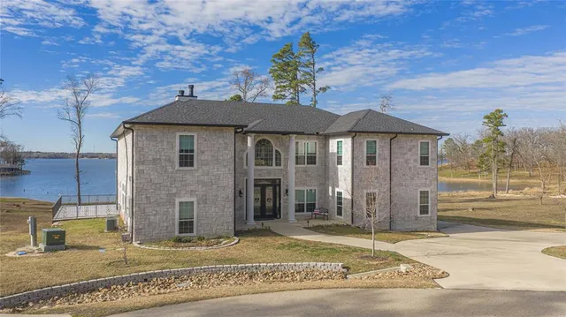 $1,995,000 | 145 County Road, Pittsburg, TX 75686