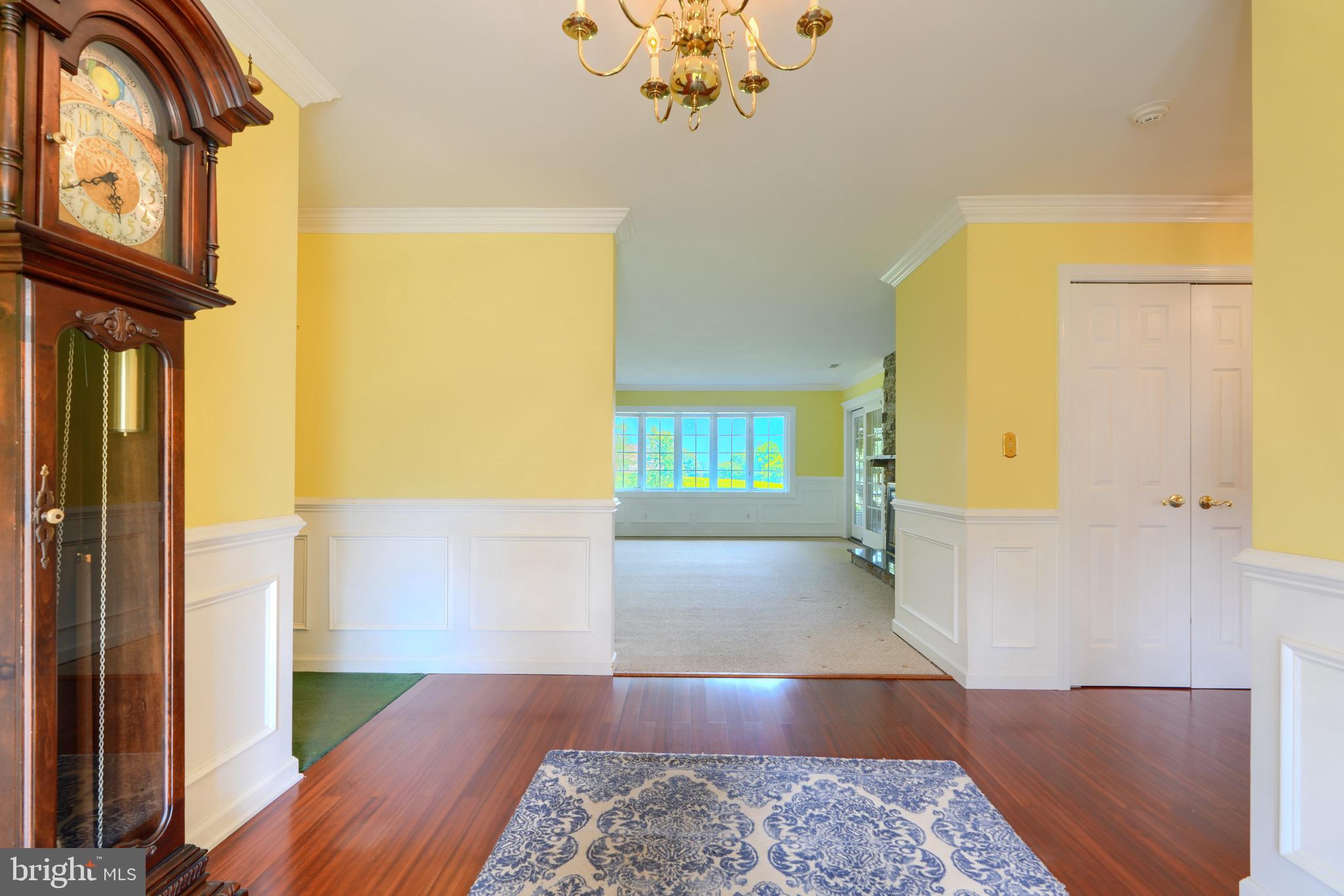 15009 La Vale Road Monkton, MD 21111 - Photo 11 of 45 welcoming grand foyer