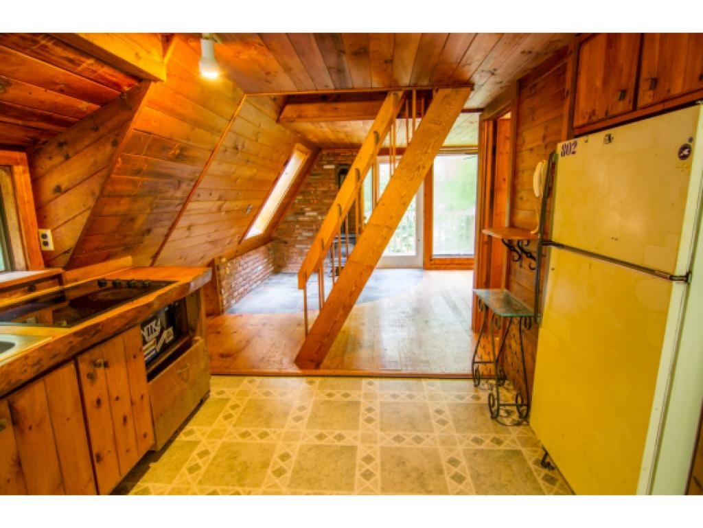 471 South Hill Road Stockbridge, VT 05772 - Photo 6 of 24