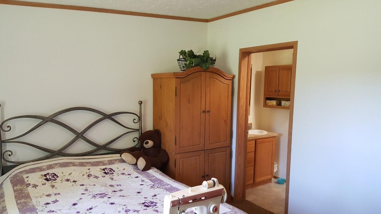 13756 Highway 250 Rising Sun, IN 47040 - Photo 17 of 28 Gallery Image 17