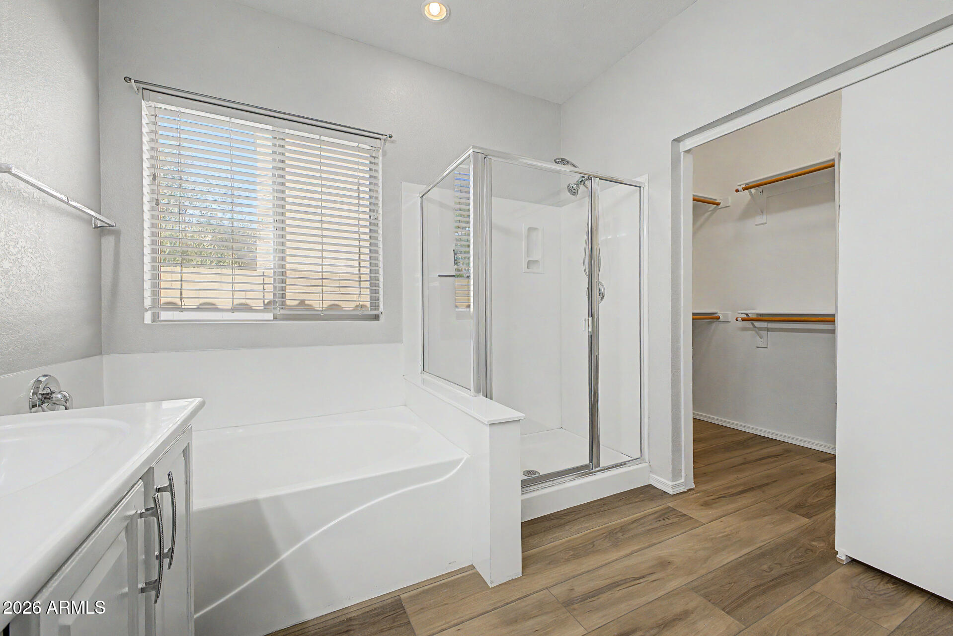 9124 West Berkeley Road Phoenix, AZ 85037 - Photo 28 of 42 Primary bath