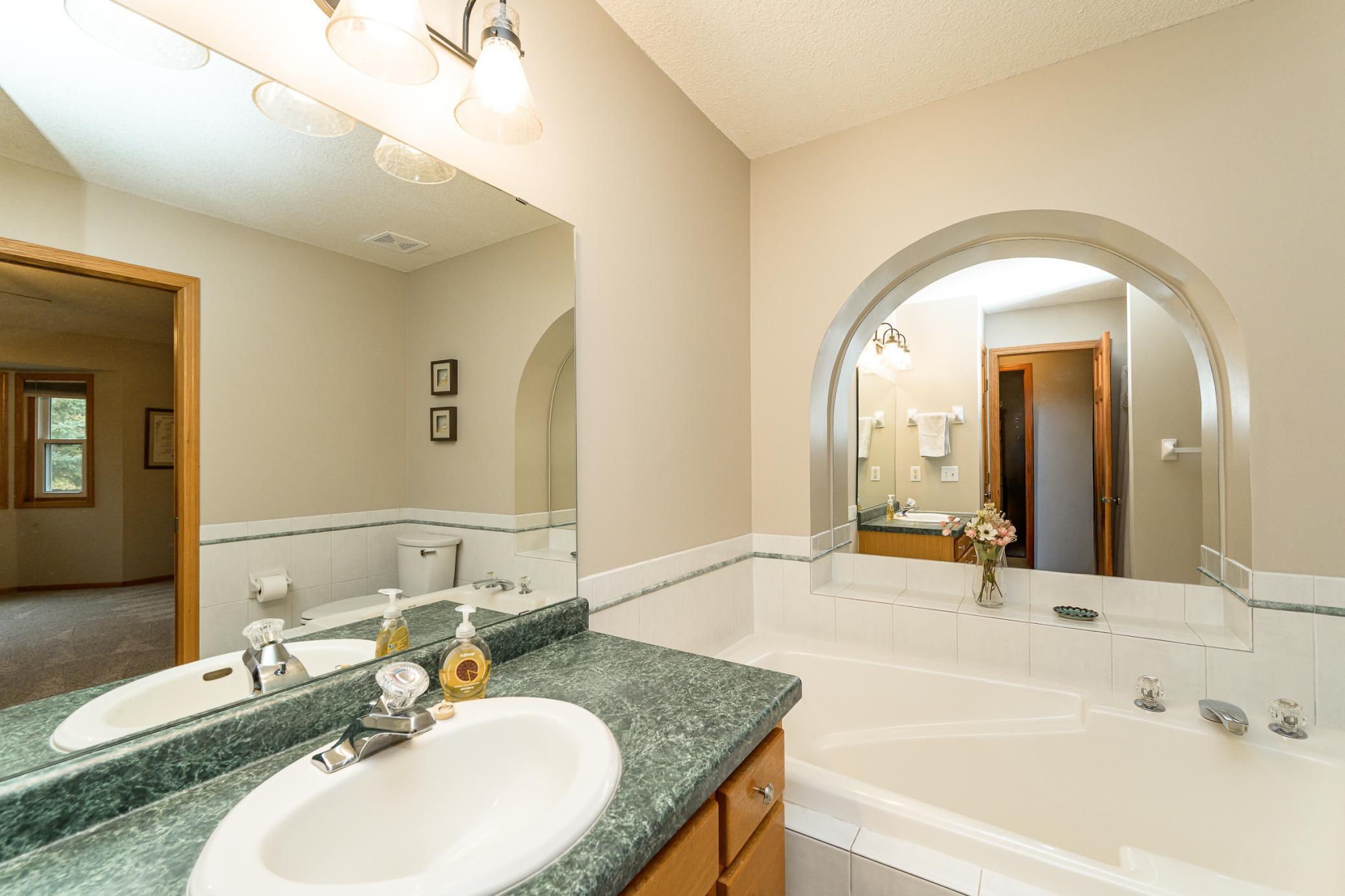 5303 Nicklaus Drive Northwest Rochester, MN 55901 - Photo 13 of 50