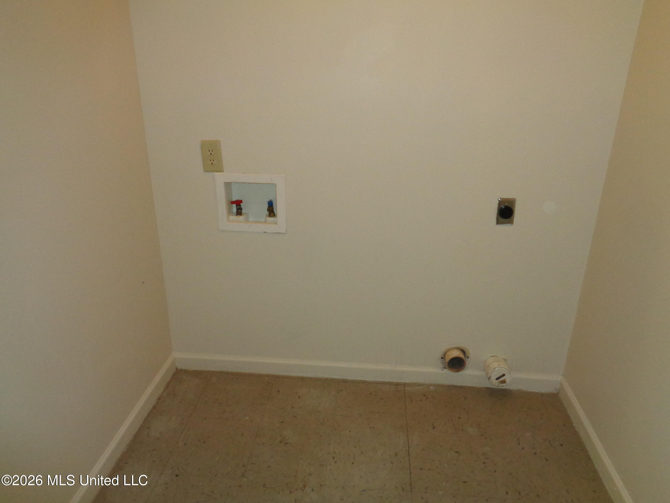 1475 Hadorn Road, Unit 7 Batesville, MS 38606 - Photo 6 of 13 original (4)