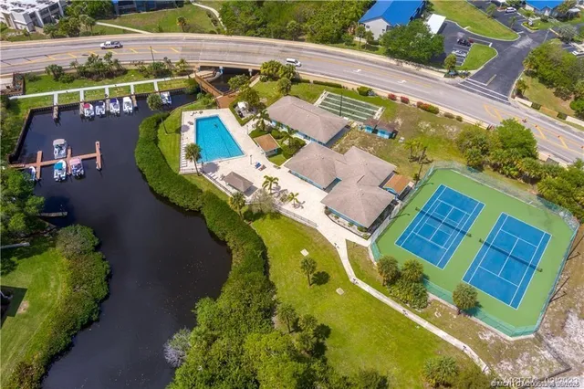 $165,000 | 1481 Northeast 14th Court, Unit U3, Jensen Beach, FL 34957