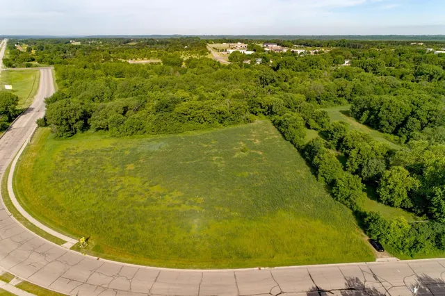 $625,000 | 712 Syndicate Street, Jordan, MN 55352