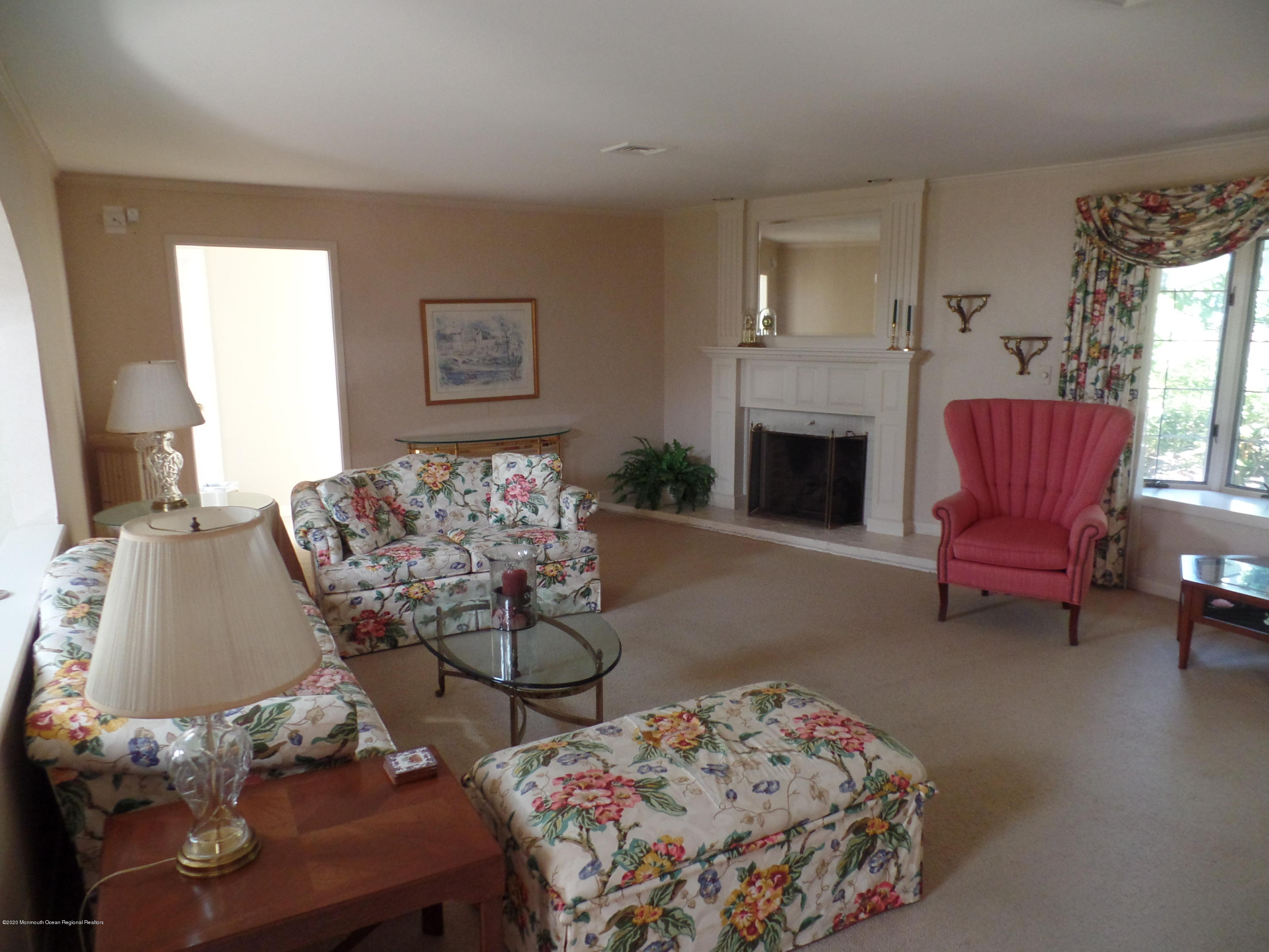 630 Oceanview Road Brielle, NJ 08730 - Photo 7 of 30 SAM_0768