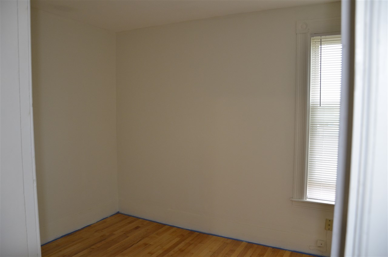 19 Pinard Street Manchester, NH 03102 - Photo 20 of 27 Gallery Image 20