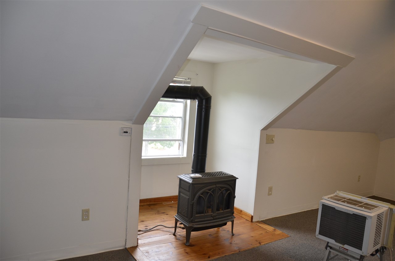 19 Pinard Street Manchester, NH 03102 - Photo 22 of 27 Gallery Image 22