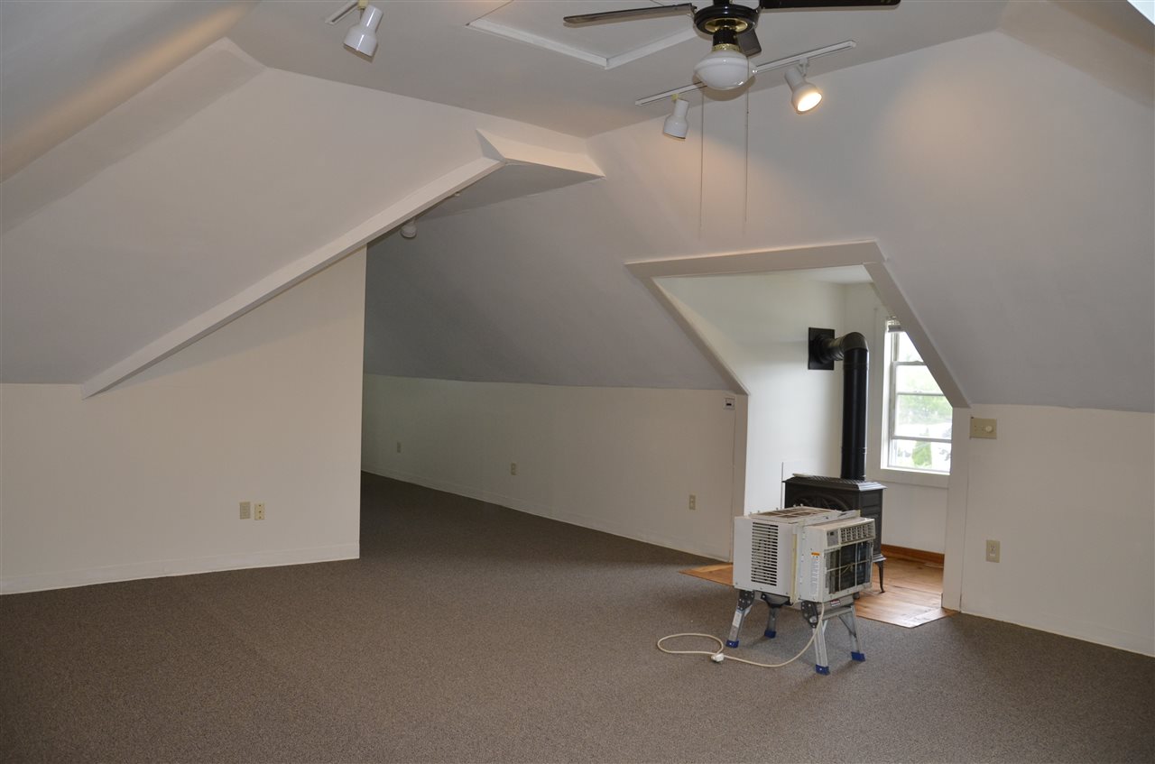 19 Pinard Street Manchester, NH 03102 - Photo 24 of 27 Gallery Image 24