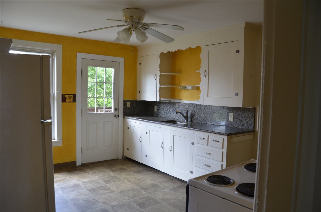 19 Pinard Street Manchester, NH 03102 - Photo 7 of 27 Gallery Image 7