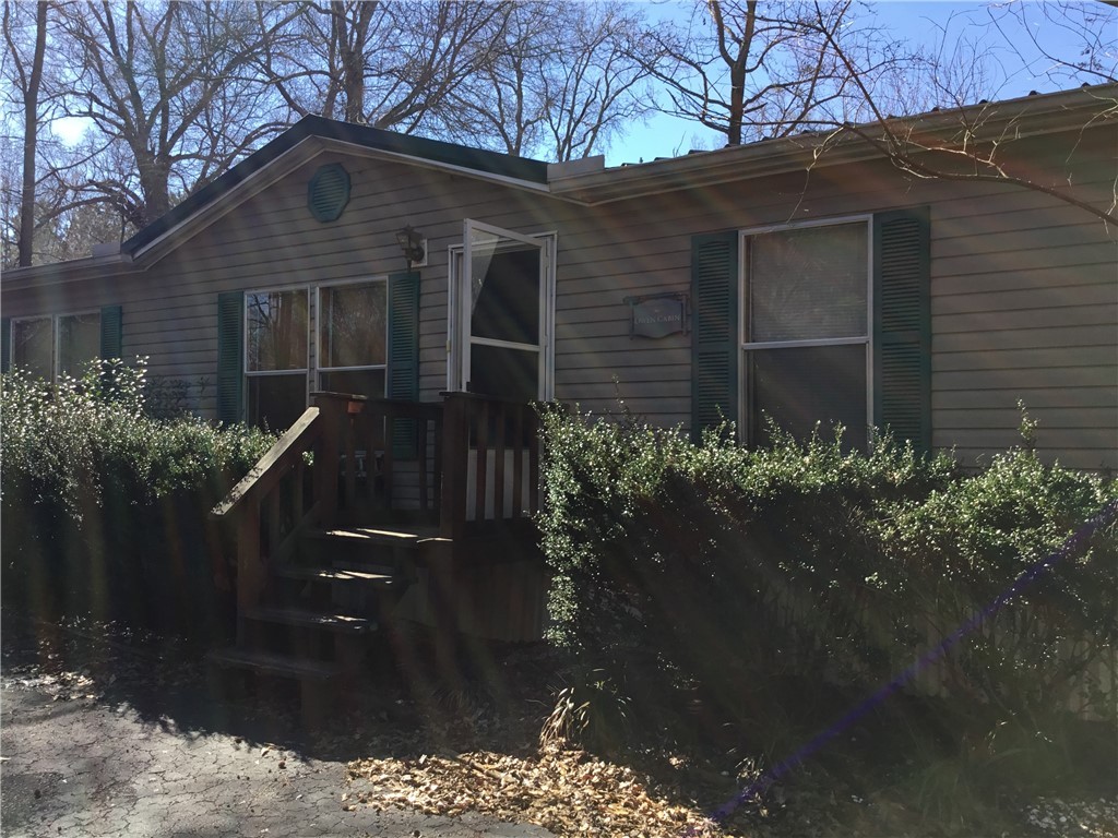 401 Brooks Road Belton, SC 29627 - Photo 2 of 24