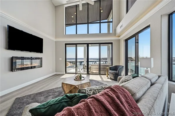 $1,095,000 | 1065 Topsider Lane, Unit 501, Osage Beach, MO 65065