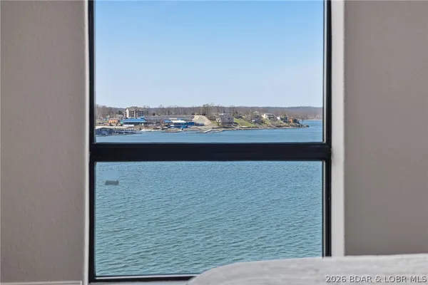 $1,095,000 | 1065 Topsider Lane, Unit 501, Osage Beach, MO 65065