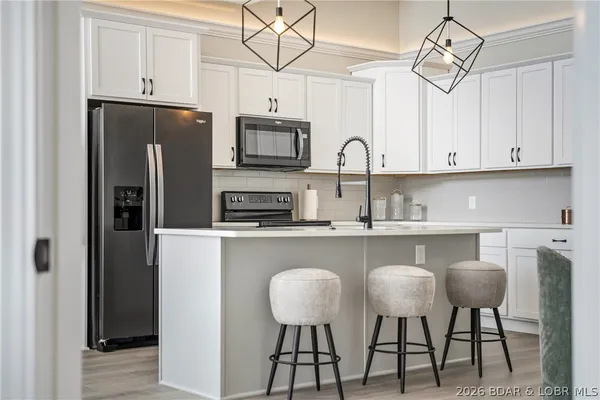 $1,095,000 | 1065 Topsider Lane, Unit 501, Osage Beach, MO 65065