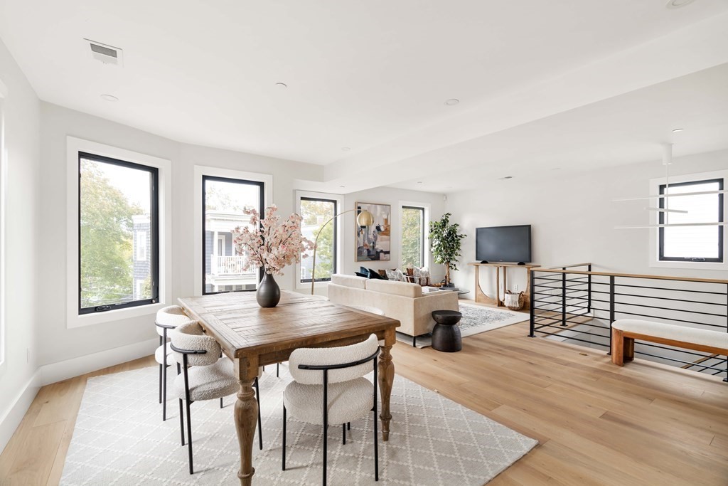 8 Poplar Road, Unit C Cambridge, MA 02138 - Photo 4 of 26 Gallery Image 4