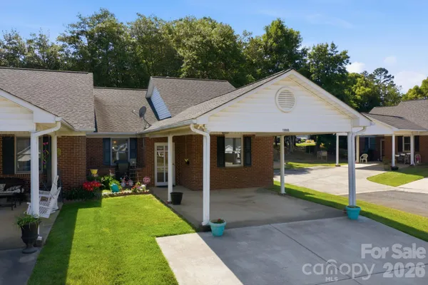 $274,000 | 19980 Oak Leaf Circle, Cornelius, NC 28031