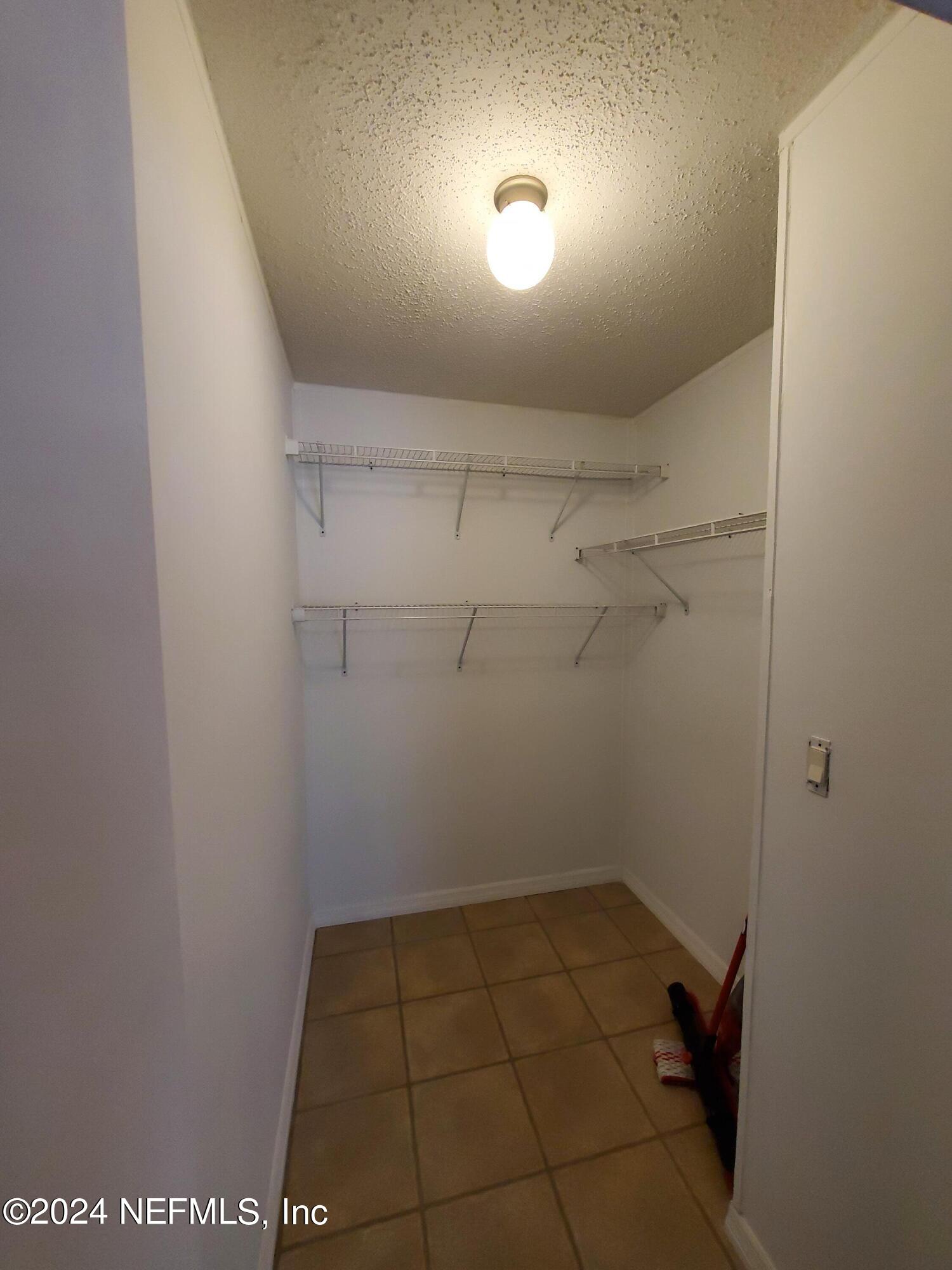 1927 Gentlebreeze Road Middleburg, FL 32068 - Photo 11 of 22 20240110_142045