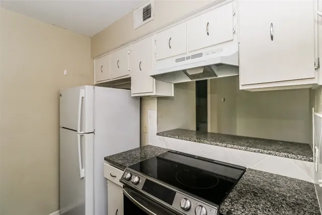 $1,850 | 500 East Riverside Drive, Unit 135, Austin, TX 78704