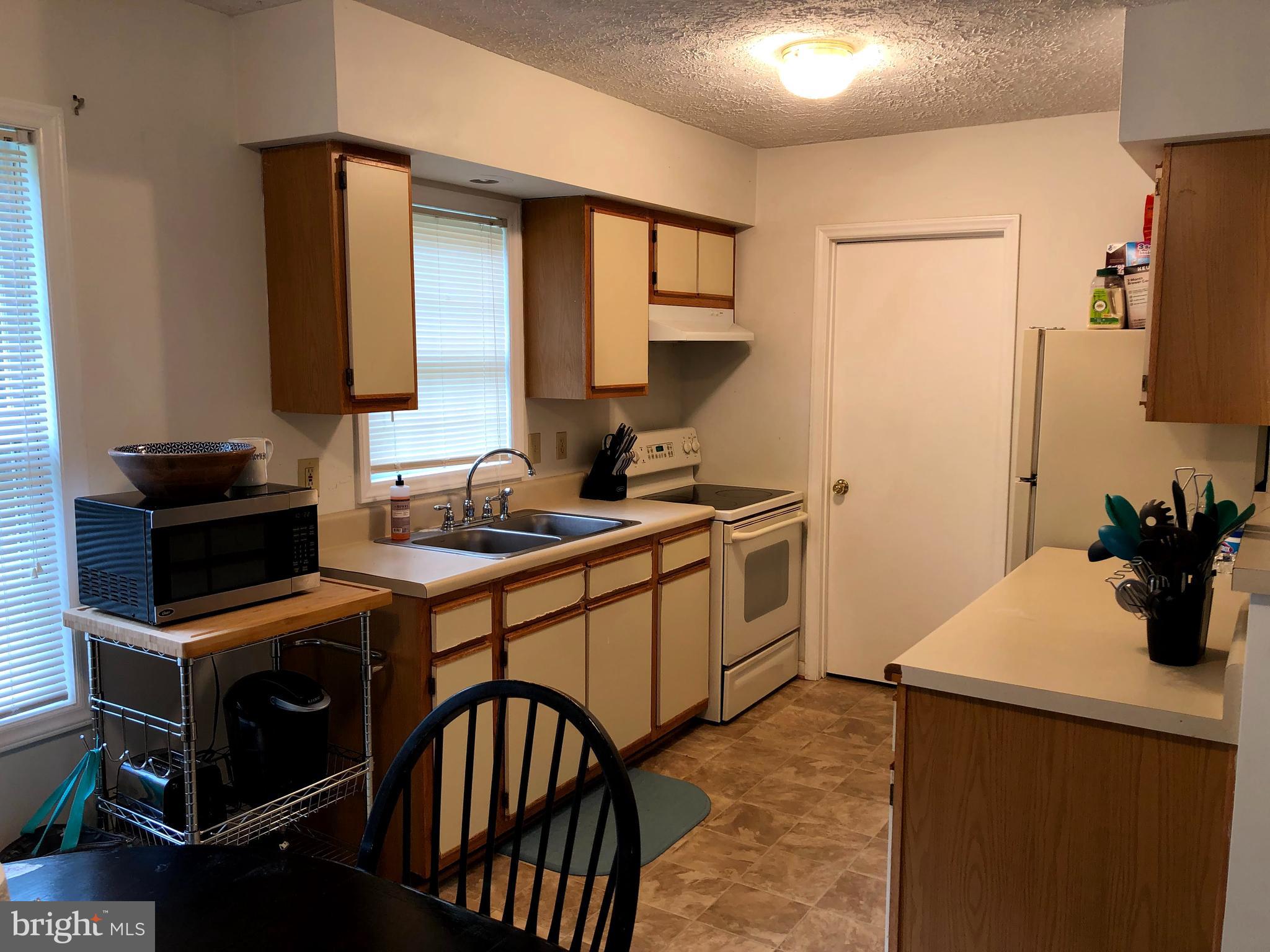 1409 Mica Road Mineral, VA 23117 - Photo 6 of 16 Kitchen