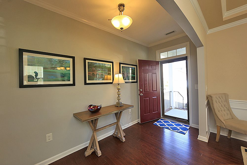 7 Hidden Ridge Court Durham, NC 27707 - Photo 3 of 25 Foyer