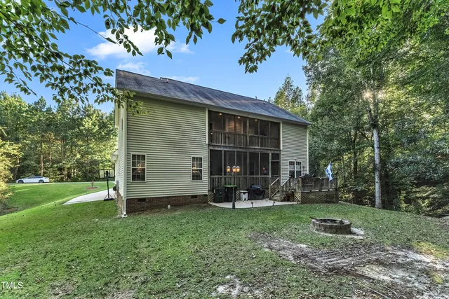 $539,900 | 319 River Knoll Drive, Clayton, NC 27527
