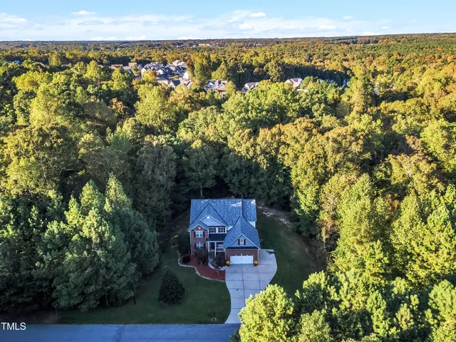 $539,900 | 319 River Knoll Drive, Clayton, NC 27527