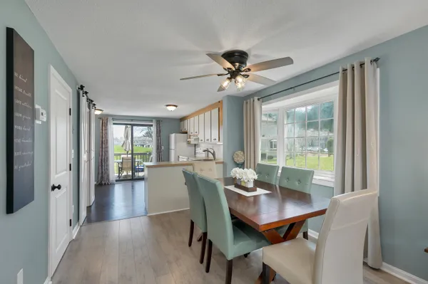 $399,900 | 631 Fox Hollow Drive, Hudson, NH 03051